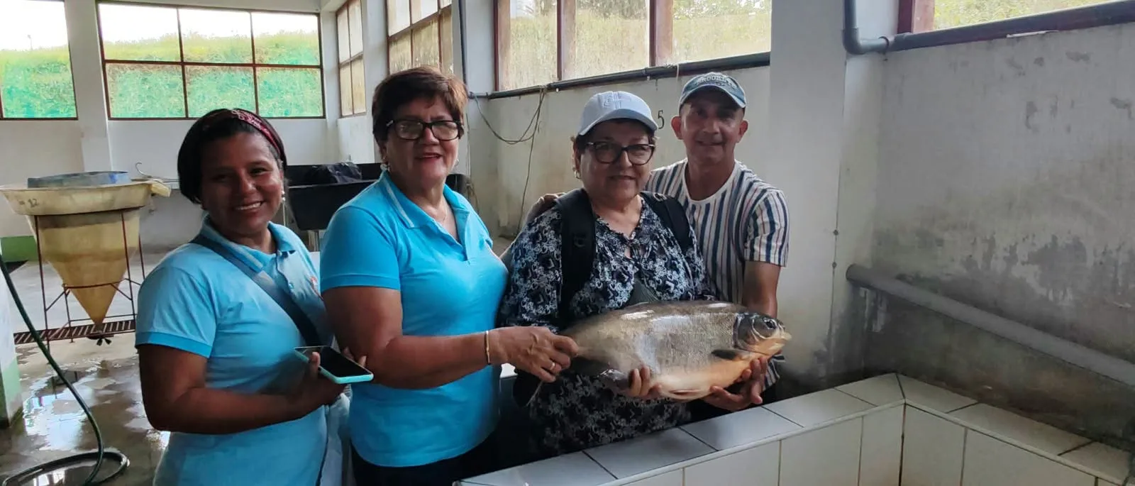 AUTORIDADES DE LA UNAP PARTICIPAN EN PROCESO DE REPRODUCCIÓN INDUCIDA DE PECES AMAZÓNICOS EN YURIMAGUAS