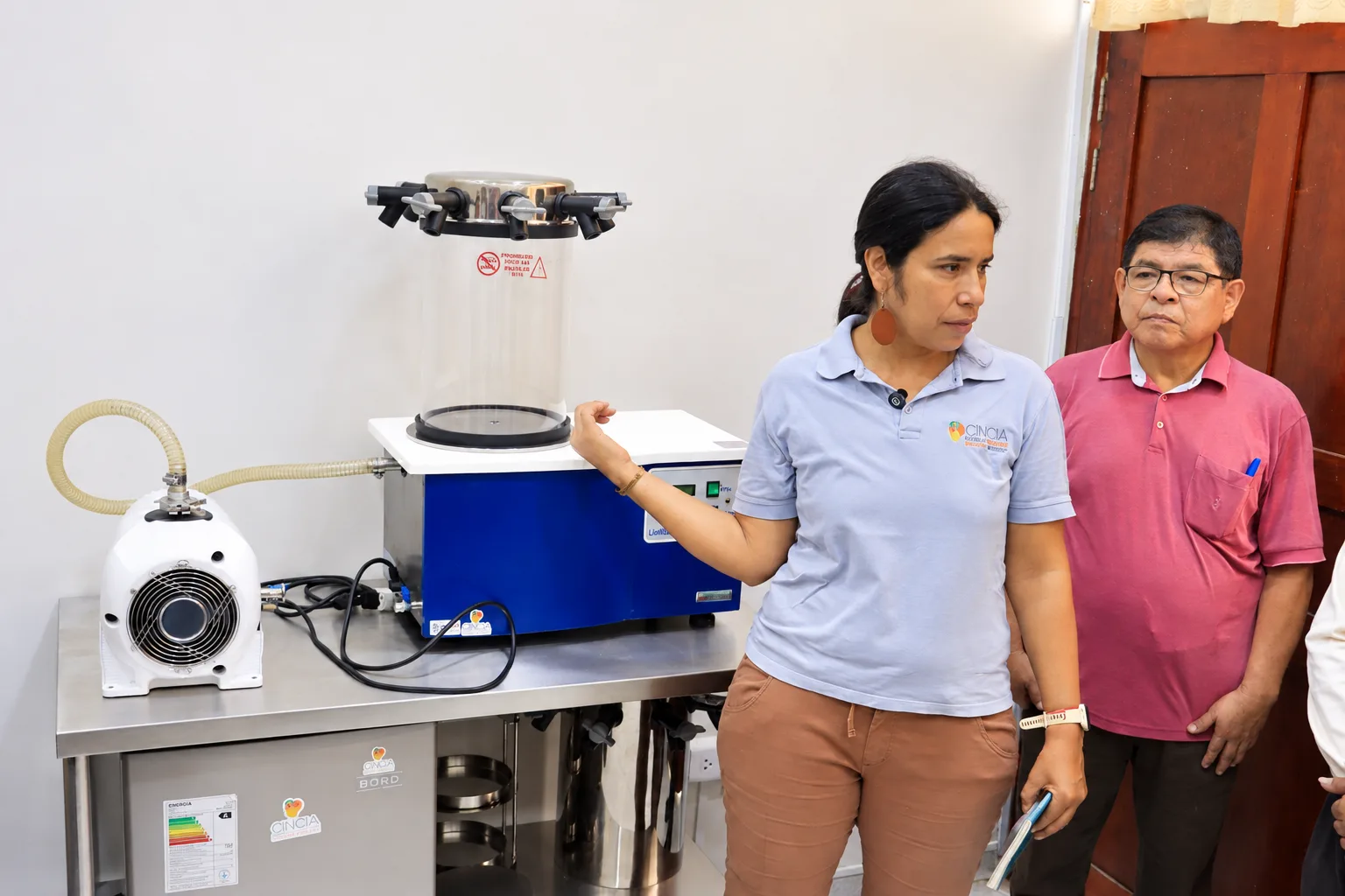 UNAP IMPLEMENTA EQUIPOS ESPECIALIZADOS PARA INVESTIGAR LA CONTAMINACIÓN POR MERCURIO EN LA AMAZONÍA