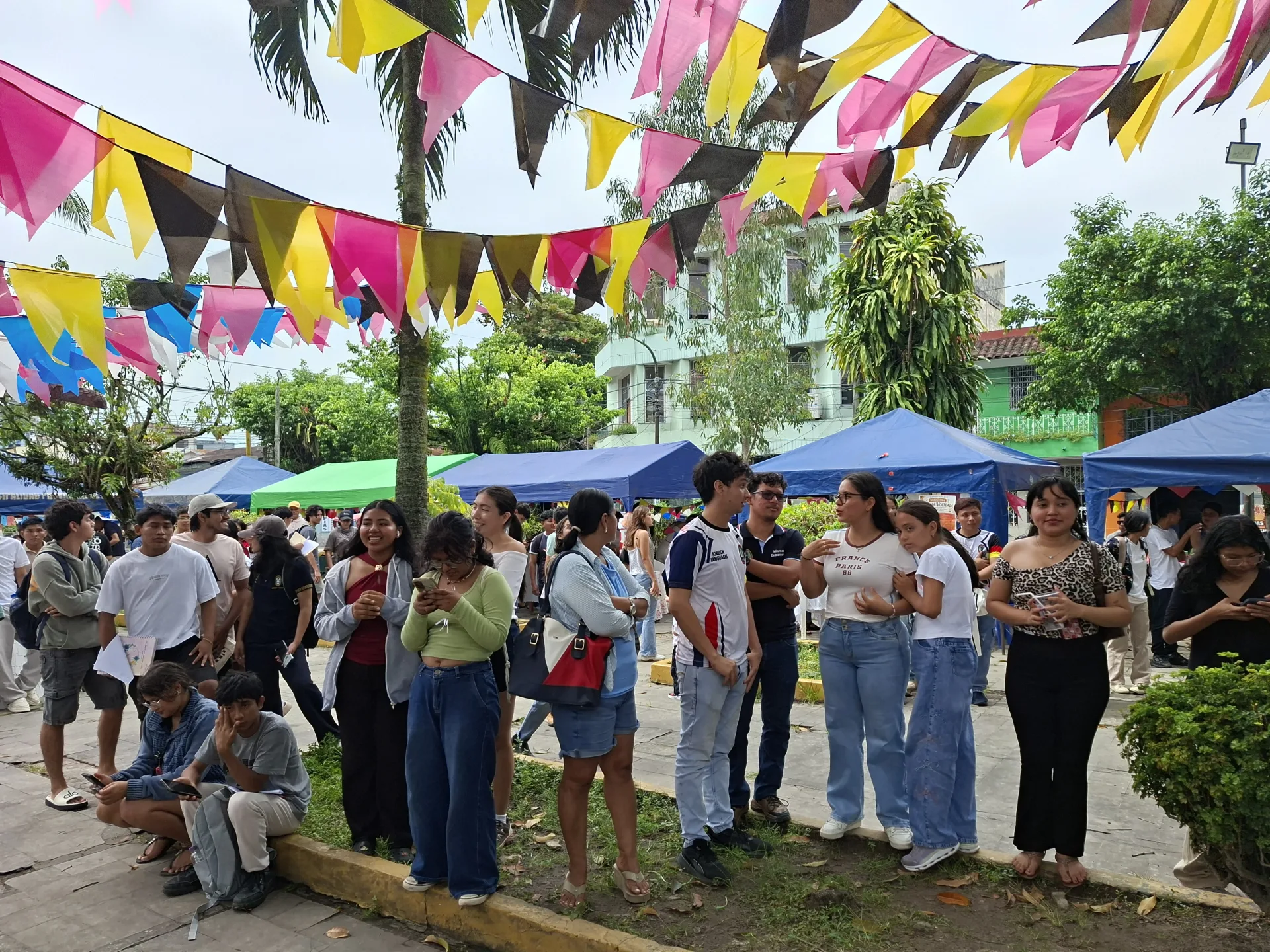 UNAP PROMUEVE EL ARTE, LOS IDIOMAS Y LA IDENTIDAD CULTURAL CON FESTIVAL EN LA PLAZA SERAFÍN FILOMENO