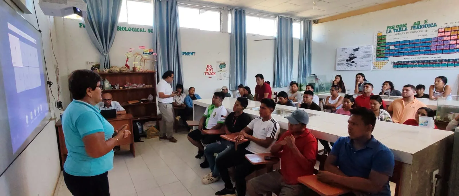 DOCENTES DE LA UNAP FORTALECEN CAPACIDADES ACADÉMICAS Y CIENTÍFICAS DE ESTUDIANTES Y PROFESORES EN EL DATEM DEL MARAÑÓN