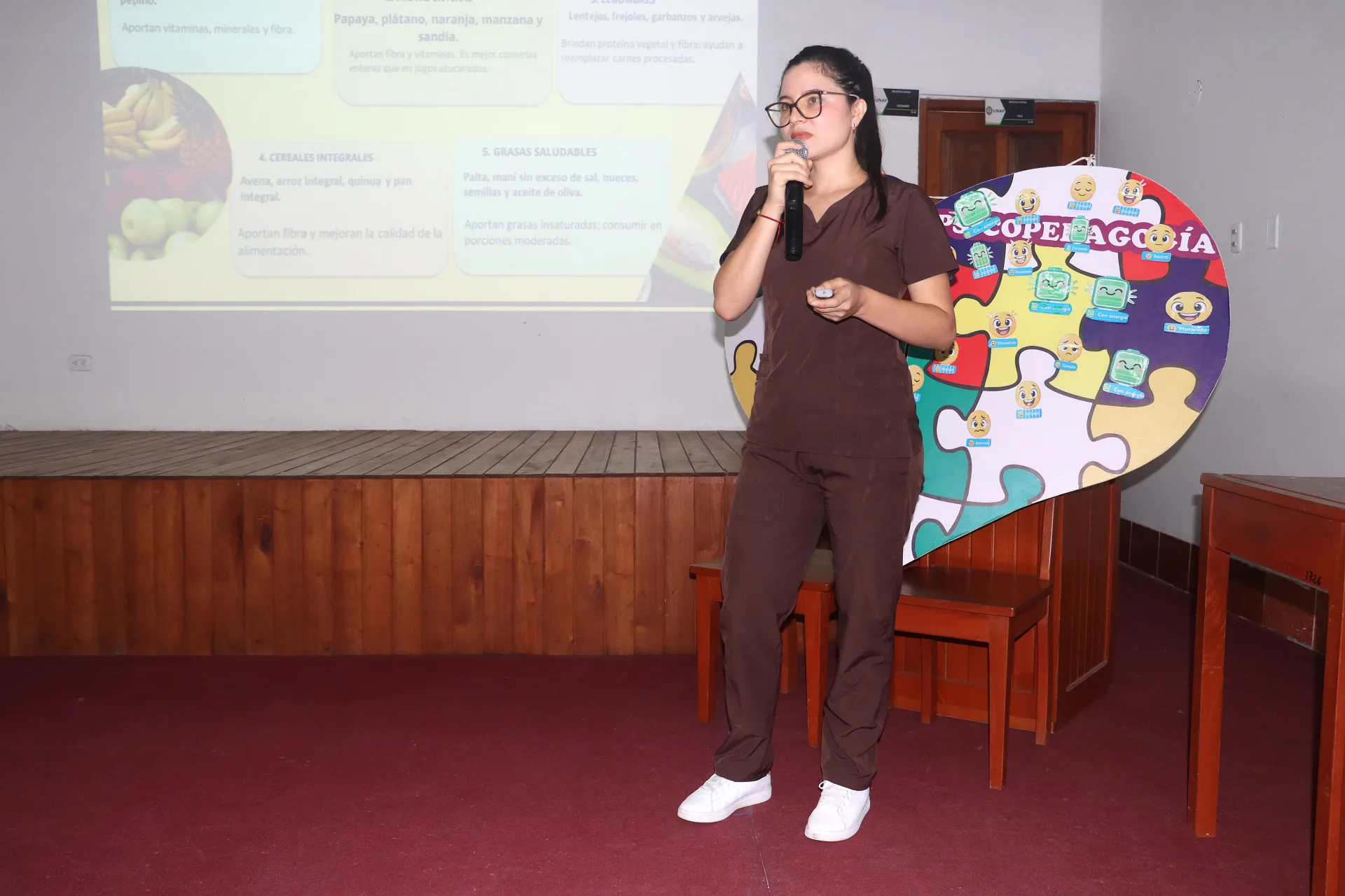 UNAP INICIÓ JORNADAS DE CAPACITACIÓN EN PSICOLOGÍA Y NUTRICIÓN PARA FORTALECER EL BIENESTAR DE SUS TRABAJADORES