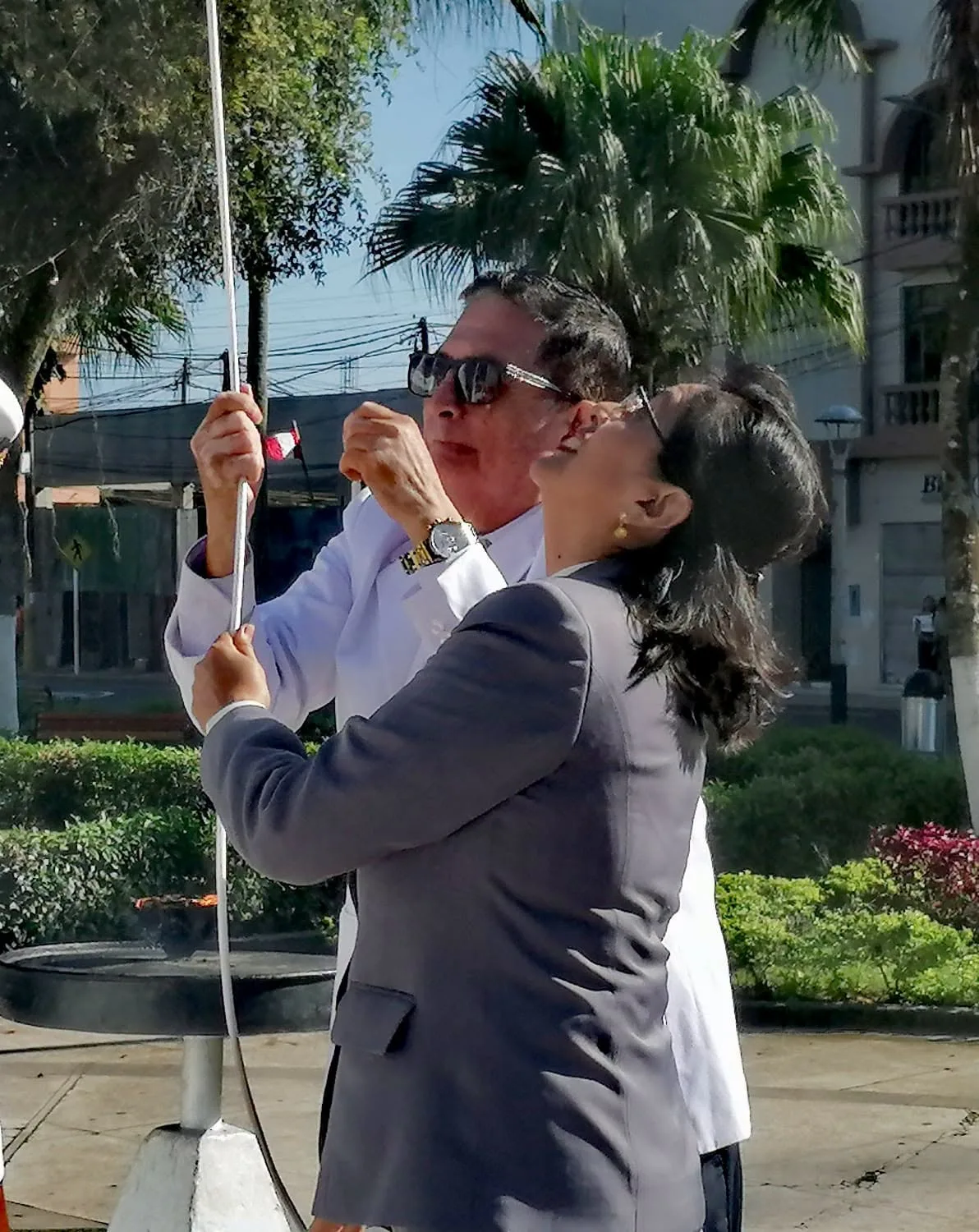 Facultad de Enfermería de la UNAP inicia celebración por su 55° aniversario con participación en desfile Cívico Militar