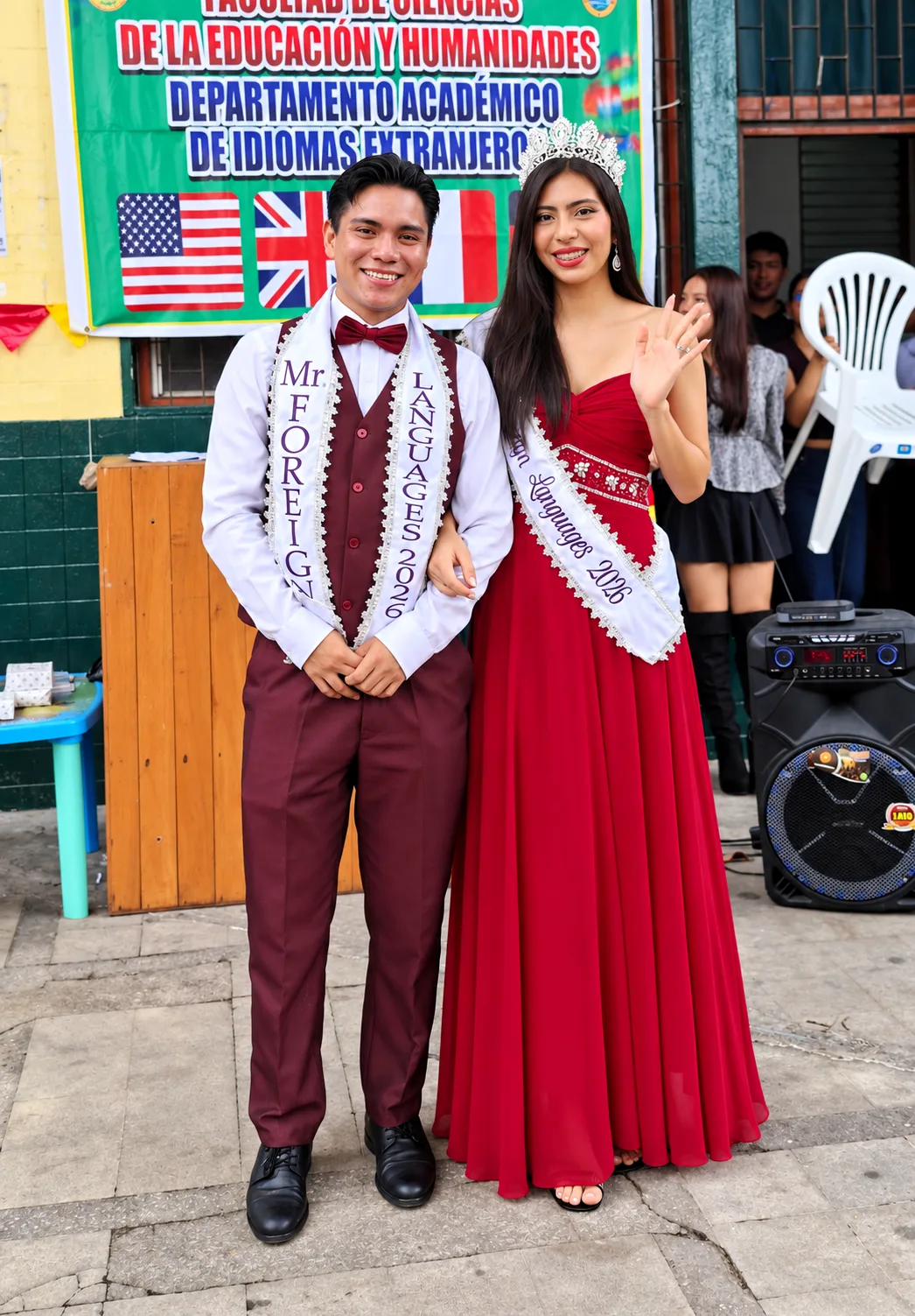 UNAP PROMUEVE EL ARTE, LOS IDIOMAS Y LA IDENTIDAD CULTURAL CON FESTIVAL EN LA PLAZA SERAFÍN FILOMENO