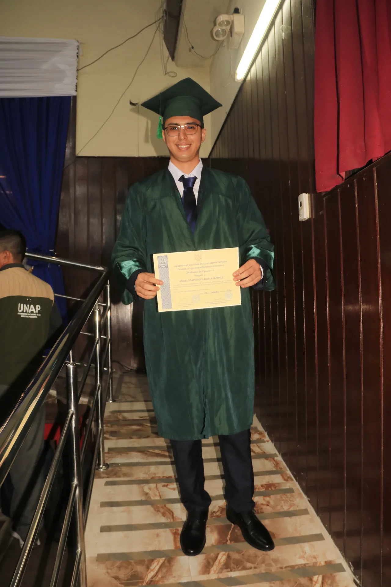 CEREMONIA DE COLACIÓN DE GRADO DE LA FACULTAD DE INGENIERÍA DE SISTEMAS E INFORMÁTICA DE LA UNAP