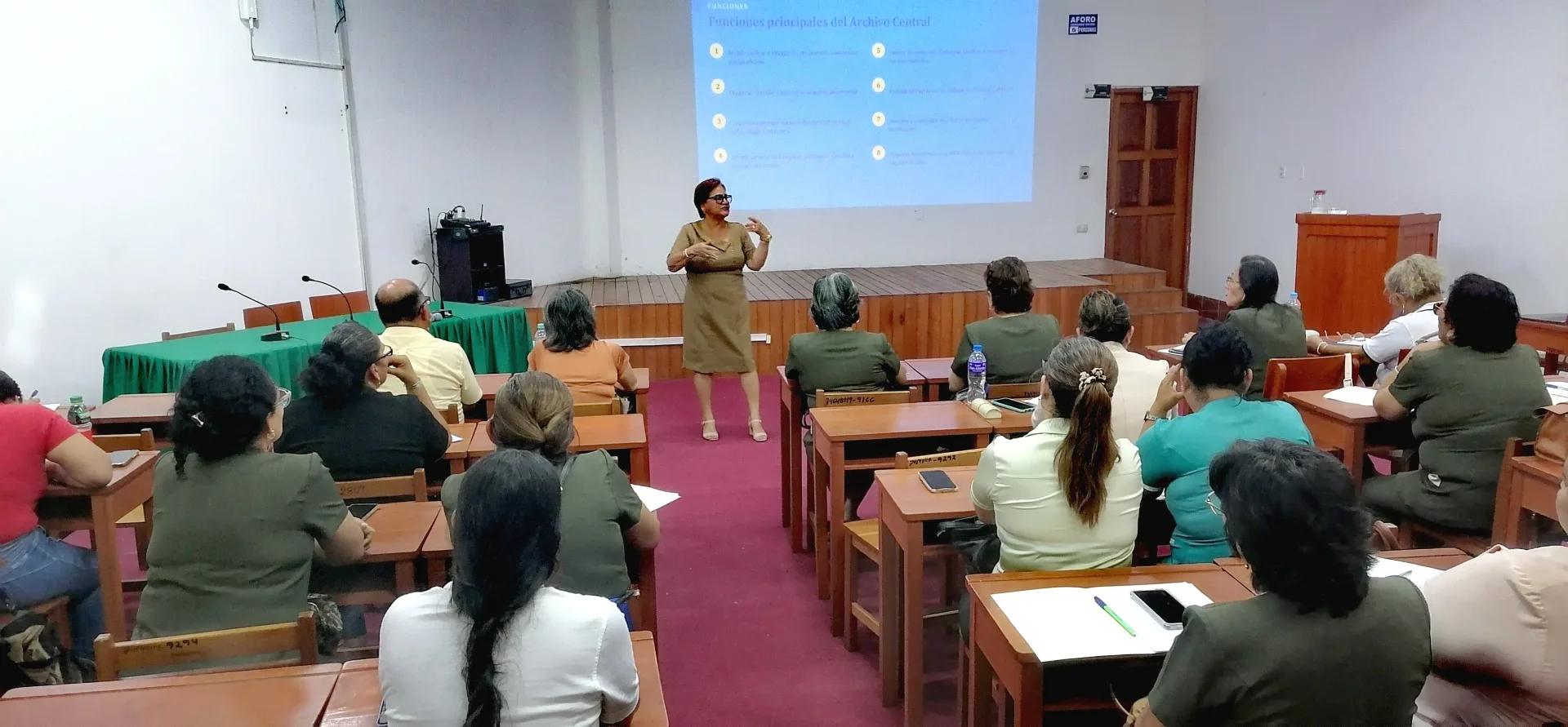 UNAP FORTALECE CAPACIDADES DEL PERSONAL ADMINISTRATIVO EN GESTIÓN DOCUMENTAL Y ARCHIVO