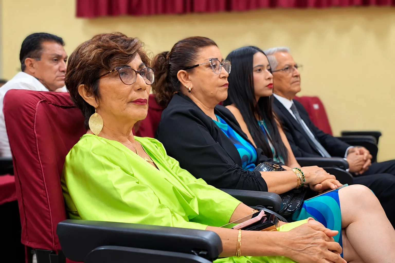 RECTORA DE LA UNAP RECIBE DISTINCIÓN COMO AUTORIDAD ACADÉMICA EN LOS PREMIOS FISGA DEL AMAZONAS 2026