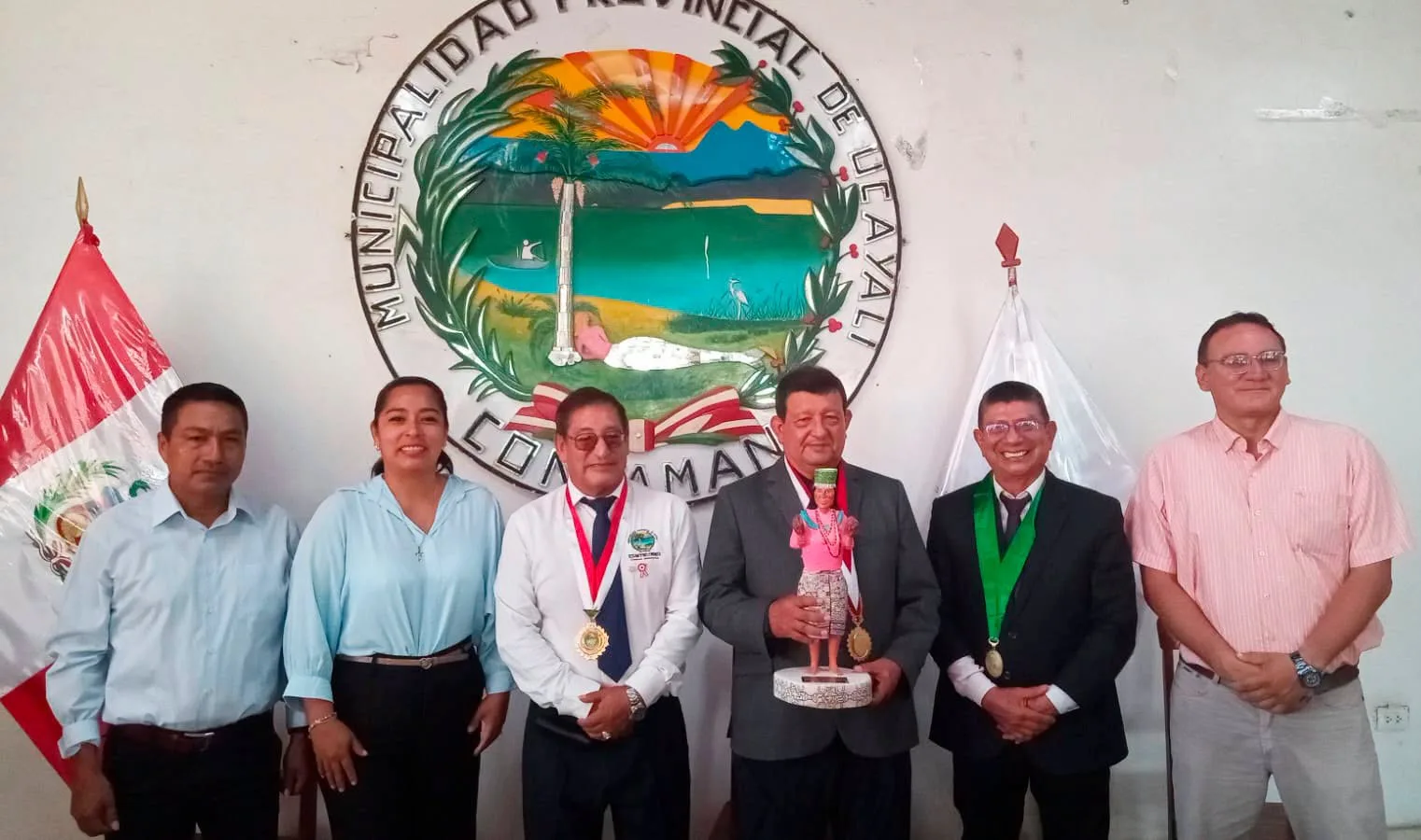 Municipalidad Provincial de Ucayali distingue al rector de la UNAP, Dr. Rodil Tello Espinoza, como hijo predilecto de la provincia