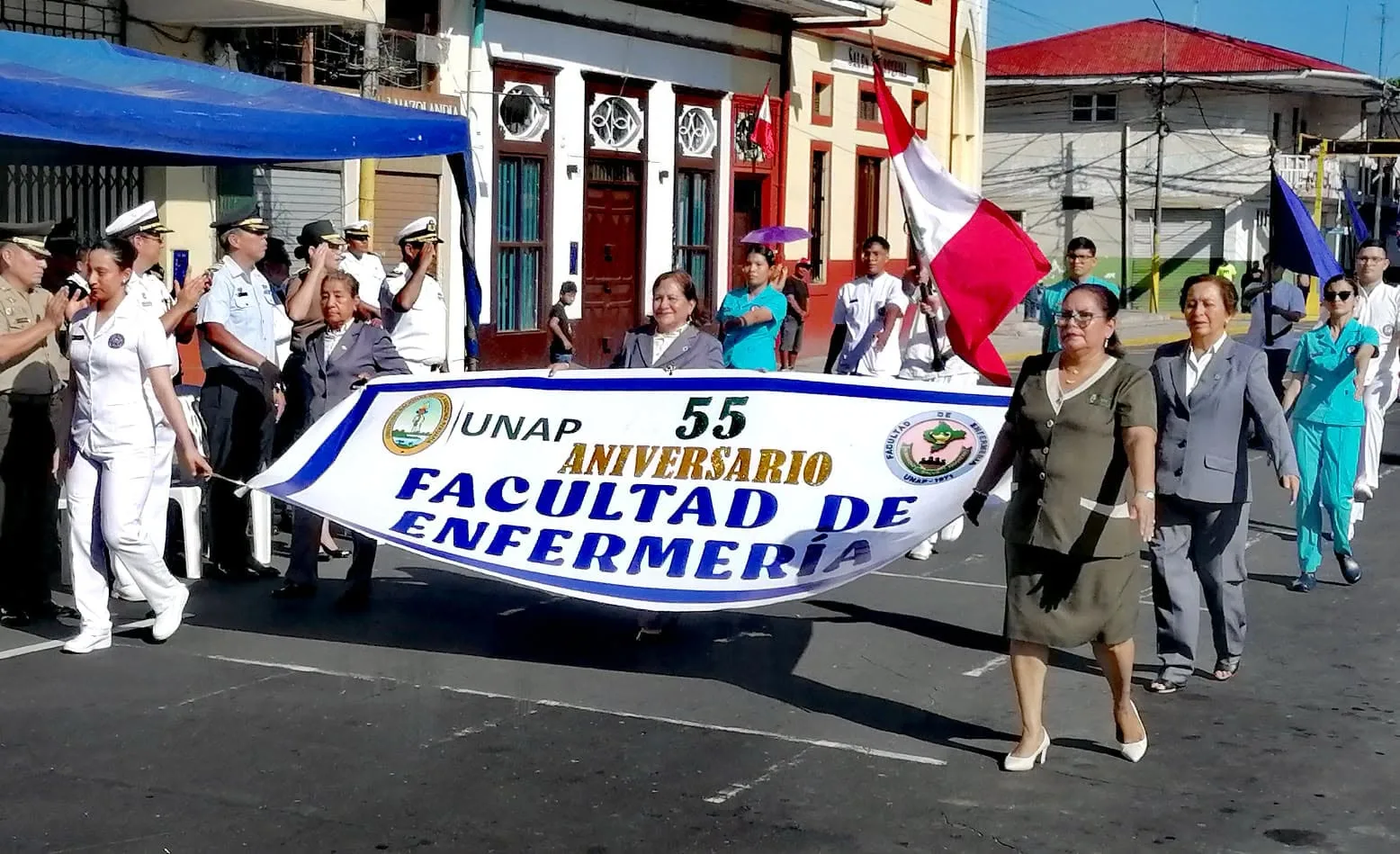 Facultad de Enfermería de la UNAP inicia celebración por su 55° aniversario con participación en desfile Cívico Militar
