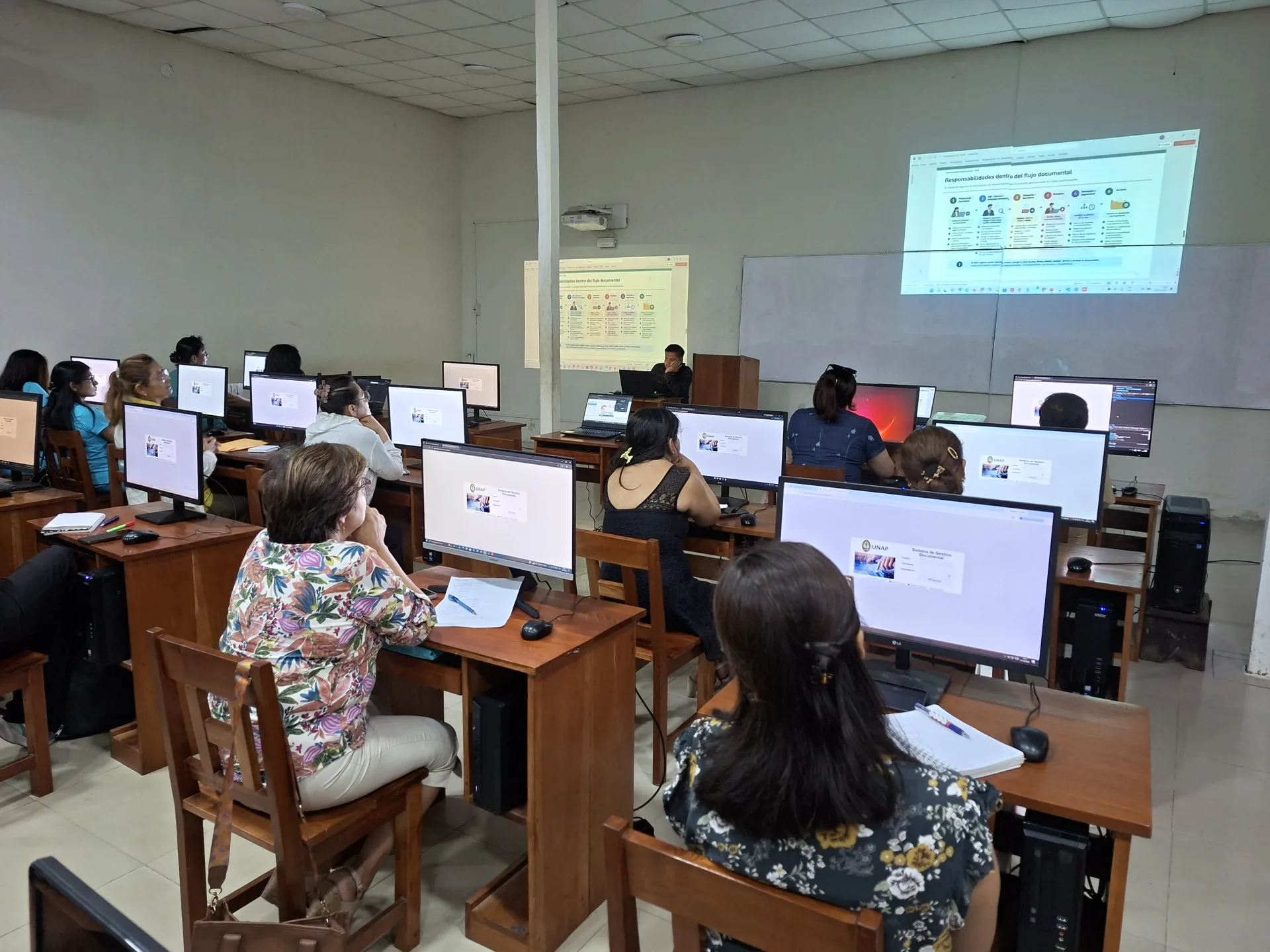 UNAP INICIA CAPACITACIONES EN EL SISTEMA DE GESTIÓN DOCUMENTAL PARA AVANZAR HACIA UNA ADMINISTRACIÓN SIN PAPEL