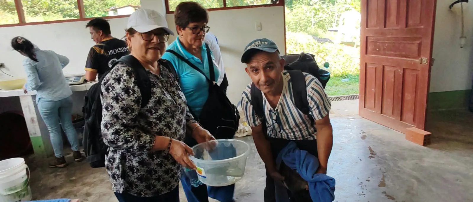 AUTORIDADES DE LA UNAP PARTICIPAN EN PROCESO DE REPRODUCCIÓN INDUCIDA DE PECES AMAZÓNICOS EN YURIMAGUAS