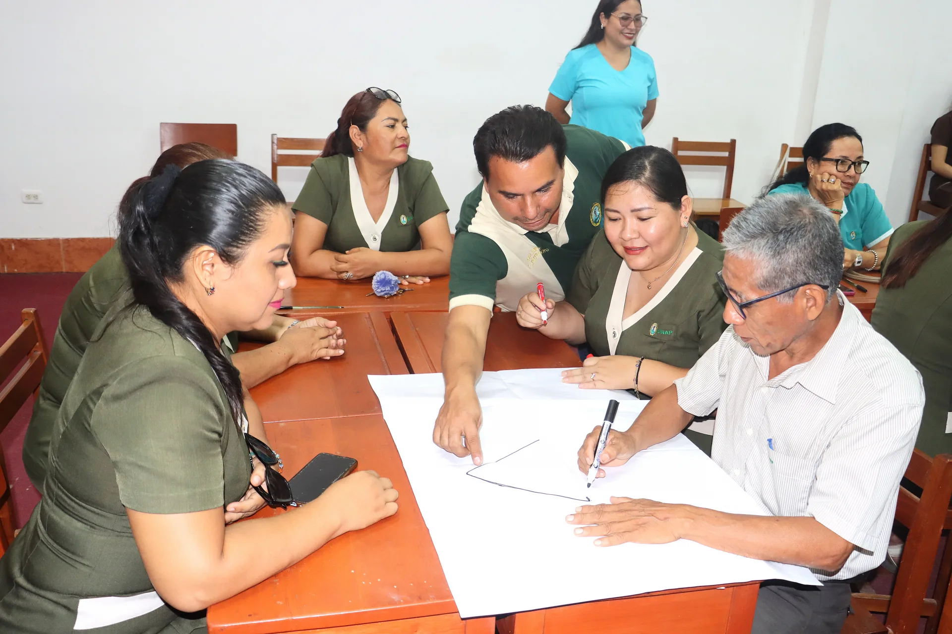 UNAP INICIÓ JORNADAS DE CAPACITACIÓN EN PSICOLOGÍA Y NUTRICIÓN PARA FORTALECER EL BIENESTAR DE SUS TRABAJADORES