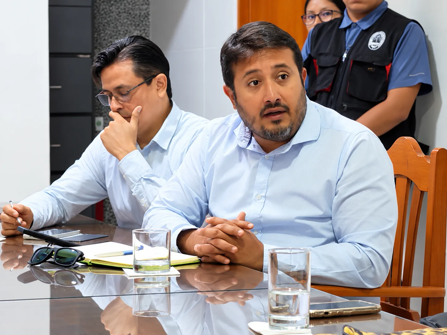 EMBAJADOR DE UCRANIA VISITA LA UNAP Y SOSTIENE ENCUENTRO CON AUTORIDADES UNIVERSITARIAS