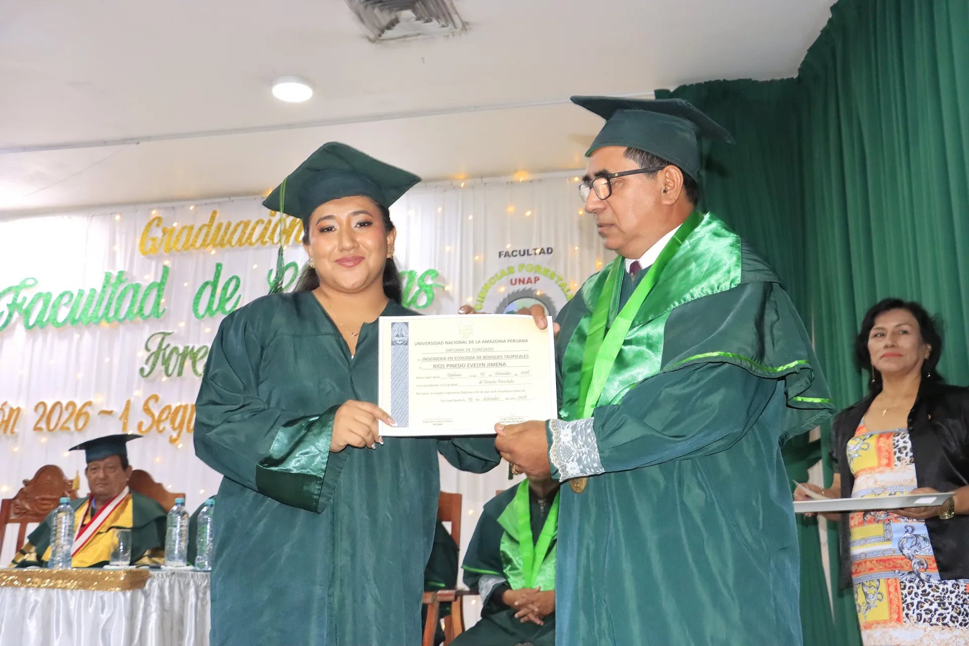 FACULTAD DE CIENCIAS FORESTALES DE LA UNAP GRADÚA A 15 NUEVOS PROFESIONALES