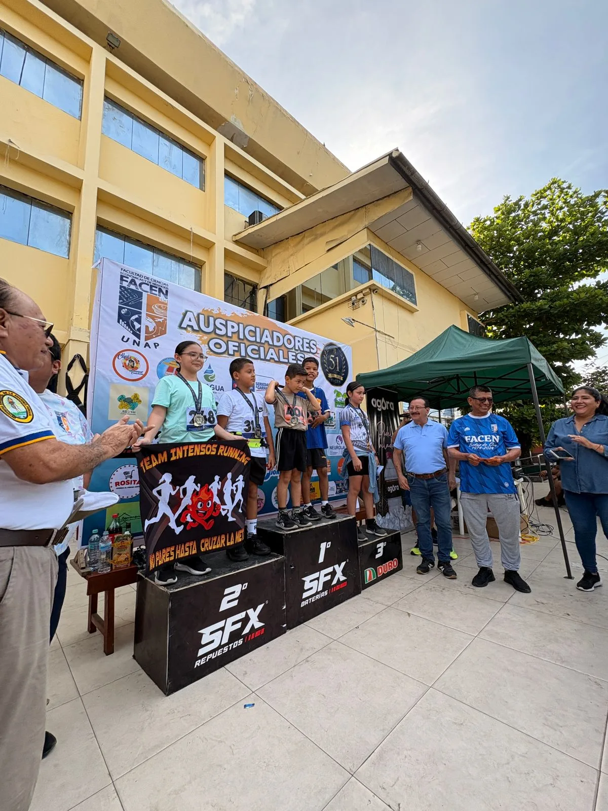 Carrera Facen 5K: energía, deporte y espíritu unapense en las calles de Iquitos