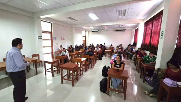 La Sunarp Iquitos realizó primera clase maestra sobre base gráfica registral en la UNAP