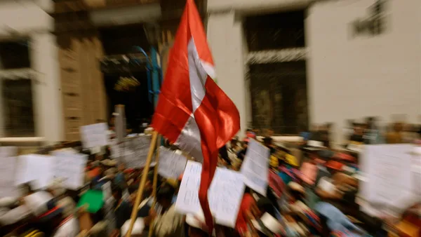Modificaciones para la vida en democracia