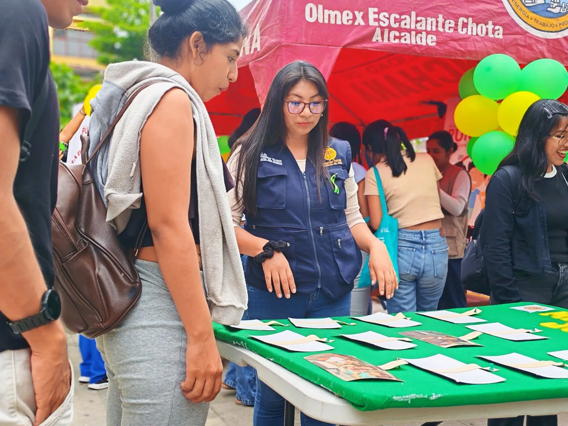 La UNAP realizó Feria de Salud Mental