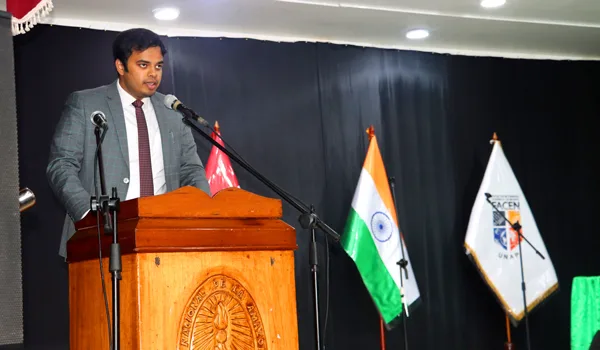 Una noche de cultura y tradición en la UNAP, conmemorando el Día de la República de la India