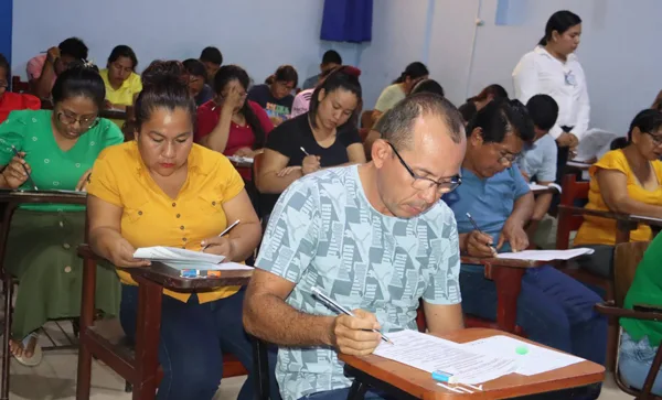Con éxito se desarrolló el proceso de admisión 2025 a profesionalización docente