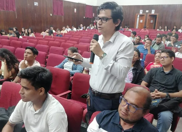 Con éxito se realizó claustro universitario de la Facultad de Derecho y Ciencias Políticas de la UNAP