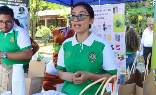 La UNAP realizó con éxito la ECO EXPO UNAP 2025