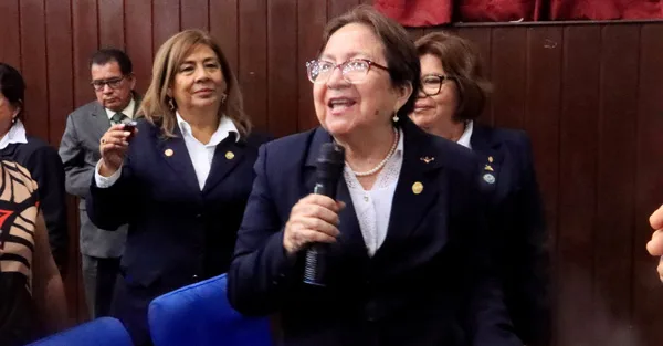 Ceremonia central por el 54° aniversario de la Facultad de Enfermería-UNAP