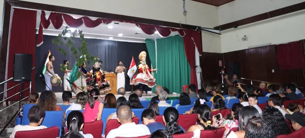Una noche de cultura y tradición en la UNAP, conmemorando el Día de la República de la India