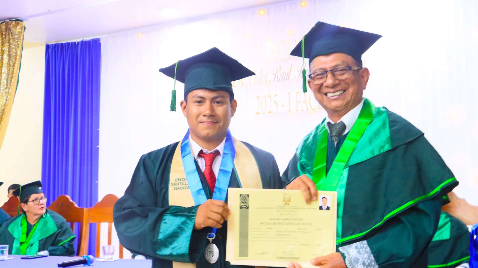 Ceremonia de colación de grado de 64 egresados de la Facen-UNAP
