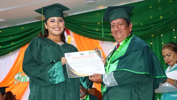 Egresan nuevos profesionales de la Facultad de Industrias Alimentarias de la UNAP