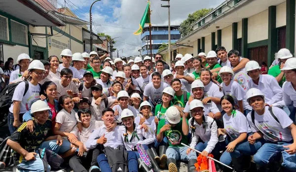 Gran desfile institucional por el 63° aniversario académico de la UNAP