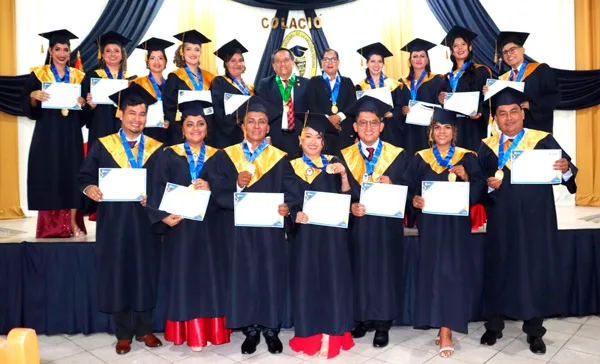 La UNAP celebró la colación de grado de la Maestría en Docencia Universitaria Promoción 2022-II
