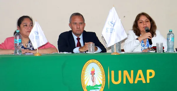 La UNAP y la USIL realizaron simposio sobre transformación académica y profesional